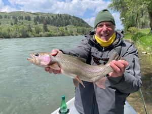 Henry Winkler met een vis