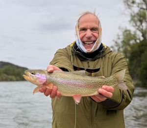 Henry Winkler met een vis